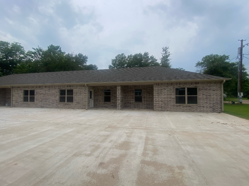 611 Mell Ave in Gilmer, TX - Building Photo