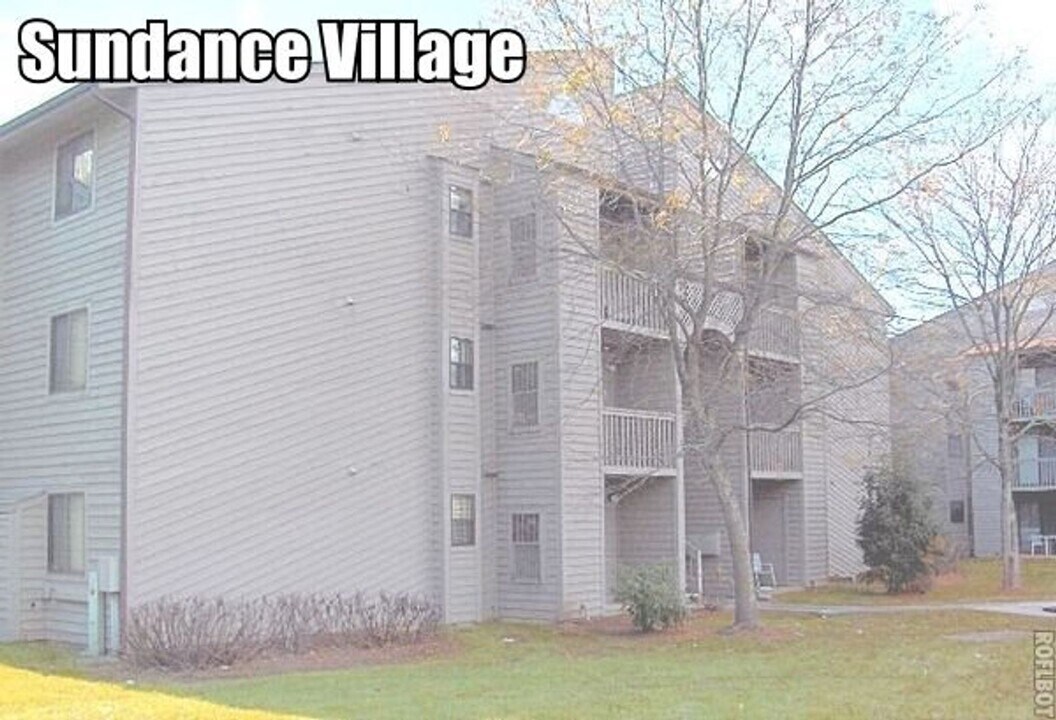 1406 University City Blvd in Blacksburg, VA - Foto de edificio