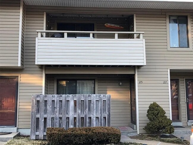 property at 23 Dixons Ct