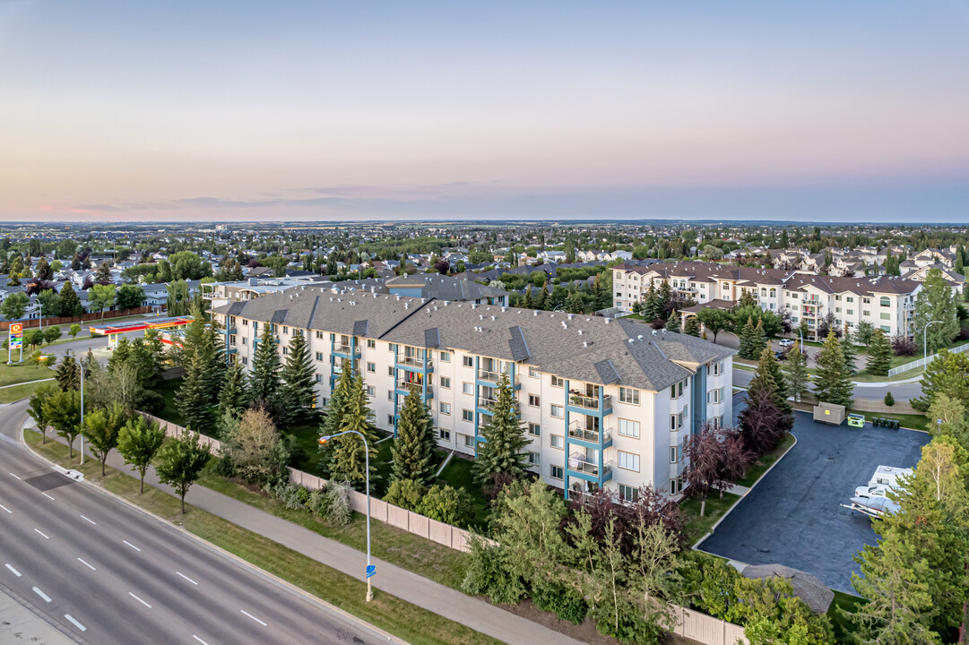 The Heritage Park Place in Sherwood Park, AB - Building Photo