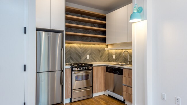 724 5th Ave in Brooklyn, NY - Building Photo - Building Photo