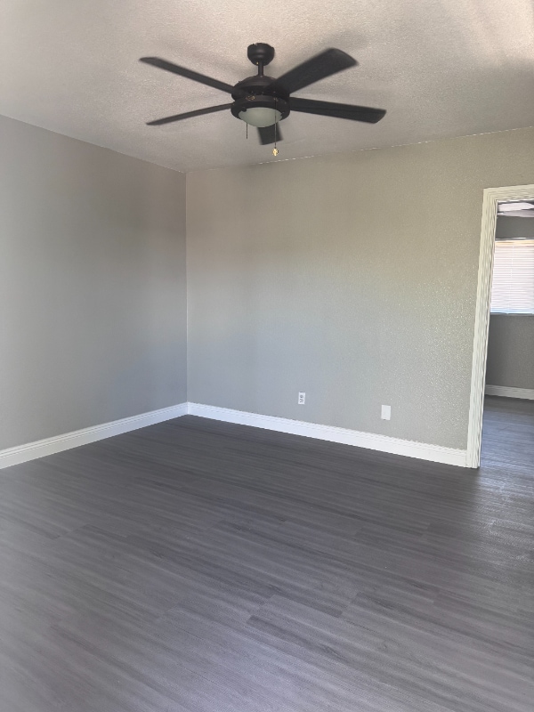 320 S 11th St in Las Vegas, NV - Building Photo - Building Photo