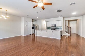 403 Teague Dr in Lewisville, TX - Building Photo - Building Photo