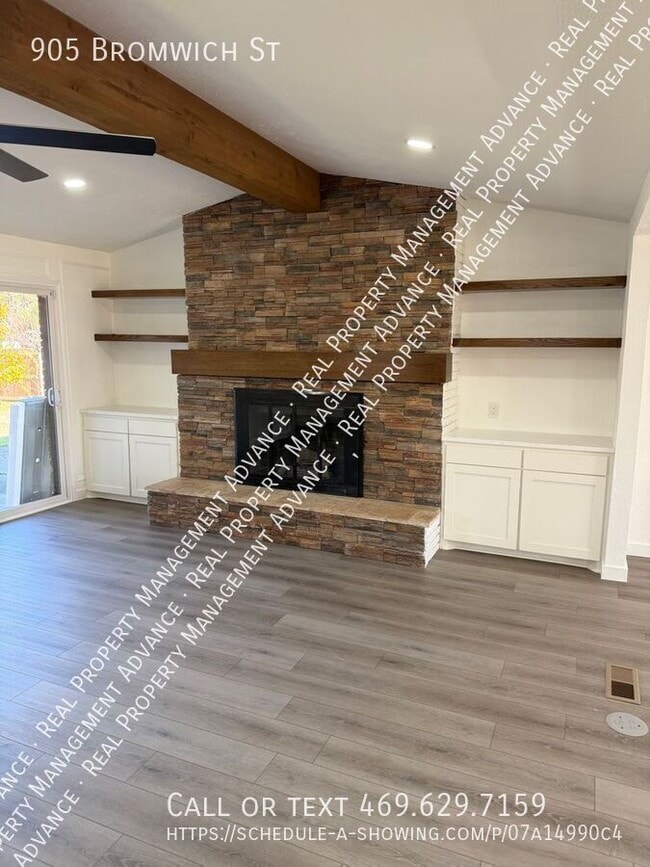 905 Bromwich St in Garland, TX - Building Photo - Building Photo