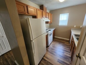 2131 Wesley Ct in Tallahassee, FL - Building Photo - Building Photo