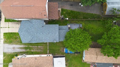 121 Throop St in Scranton, PA - Building Photo - Building Photo