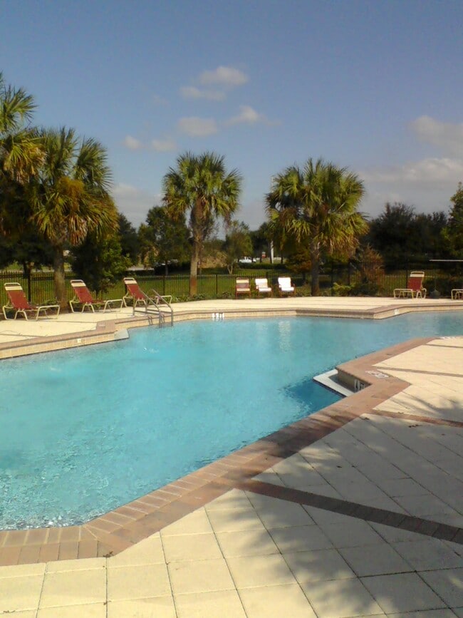 5934 Brickleberry Ln, Unit Ryals 103 in Zephyrhills, FL - Foto de edificio - Building Photo