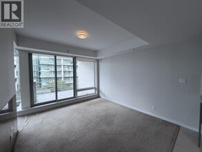 5151 Brighouse Way in Richmond, BC - Building Photo - Building Photo