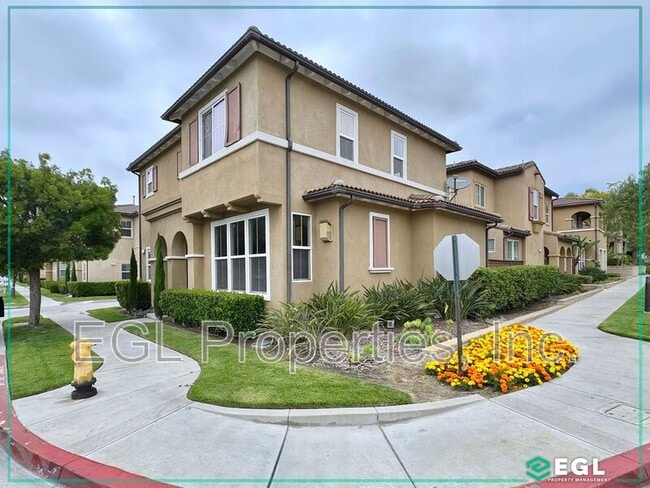 property at 3603 Medici Ln