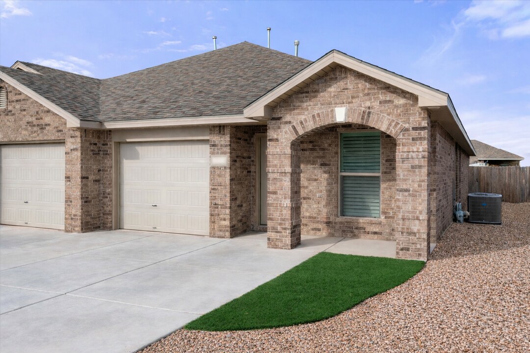 14415 Avenue X in Lubbock, TX - Building Photo