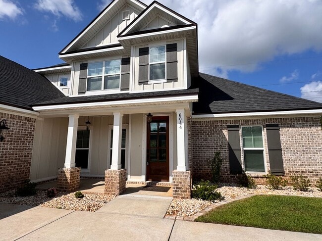 6044 Huntington Creek Blvd in Pensacola, FL - Building Photo - Building Photo