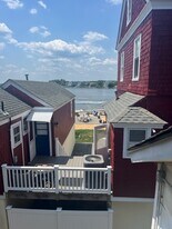 24 Center St, Unit #1 in Sea Bright, NJ - Building Photo