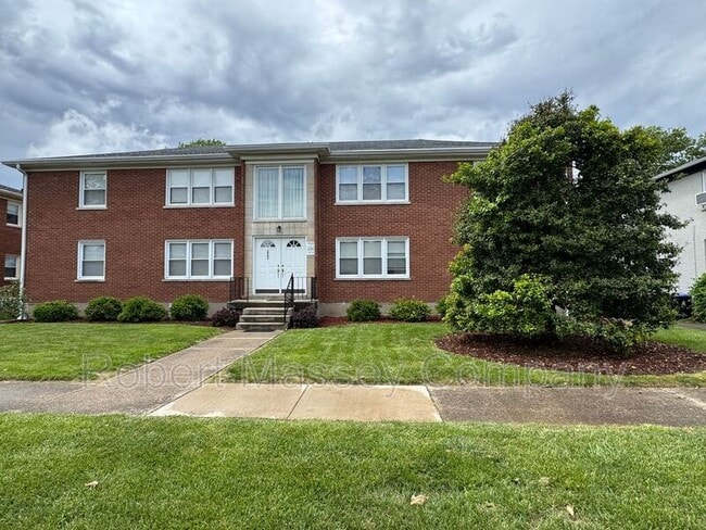 property at 2904 Abigail Dr