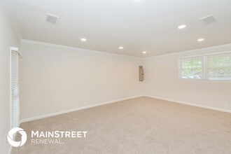 304 Matterhorn Dr in Old Hickory, TN - Building Photo - Building Photo