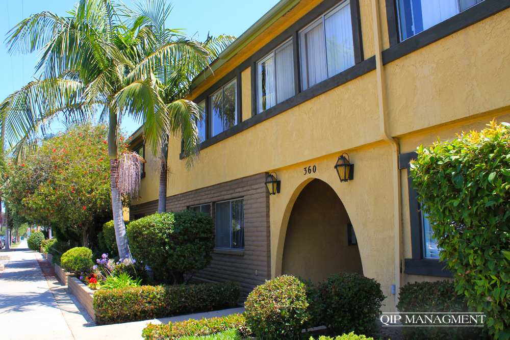 Temple Apartments LLC in Long Beach, CA - Foto de edificio