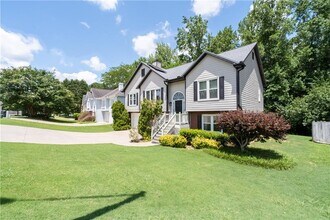 4780 Baker Plantation Dr in Acworth, GA - Building Photo - Building Photo