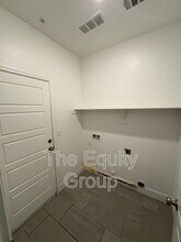 217 E Tyler Ave in Visalia, CA - Building Photo - Building Photo