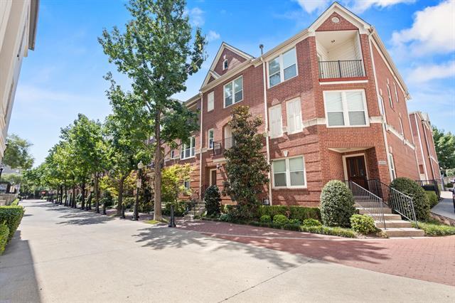 property at 2514 Worthington St