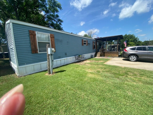 2800 Fort Worth Dr in Denton, TX - Building Photo - Building Photo