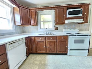 71 14th St in Bangor, ME - Building Photo - Building Photo