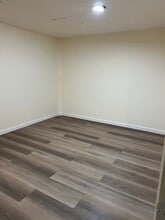 12224 Beverly Blvd in Whittier, CA - Building Photo - Building Photo