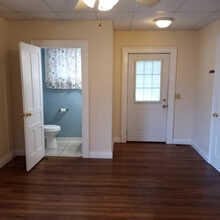 43 Hawthorne St, Unit 1 in Perry, NY - Building Photo - Building Photo