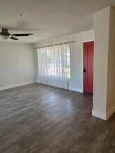 8226 E Mitchell Dr in Scottsdale, AZ - Building Photo - Building Photo
