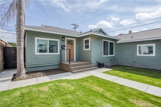 3108 Ladoga Ave in Long Beach, CA - Building Photo - Building Photo