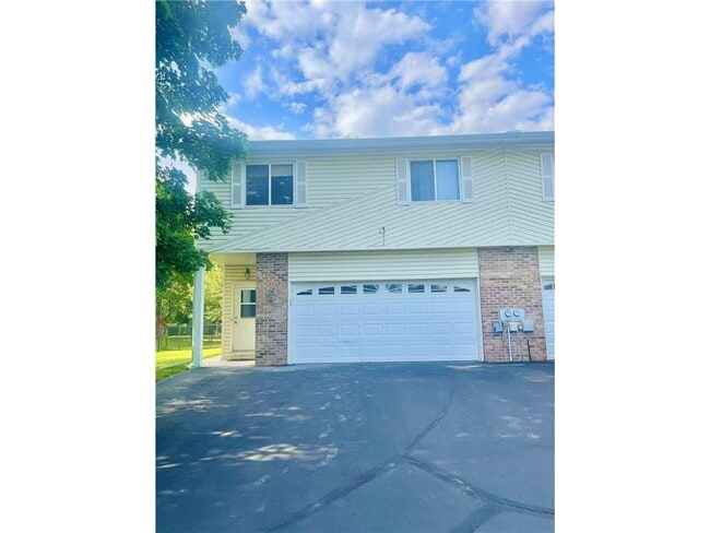 property at 13438 70th Pl N