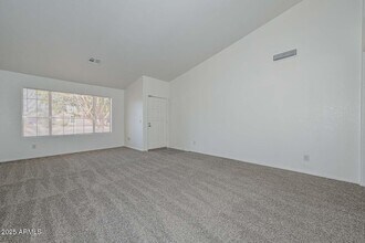 6623 N 85th Ave in Glendale, AZ - Building Photo - Building Photo
