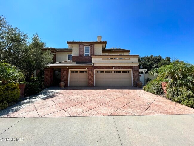 29160 Oakpath Dr in Agoura Hills, CA - Building Photo - Building Photo
