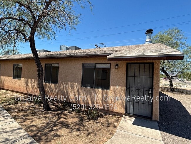 property at 1410 E 16th St