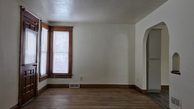 212 S Badger Ave in Appleton, WI - Building Photo - Building Photo