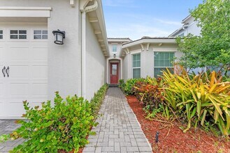 5934 Buttonbush Dr in Westlake, FL - Building Photo - Building Photo