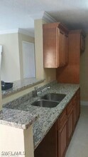 2835 Winkler Ave in Ft. Myers, FL - Building Photo - Building Photo