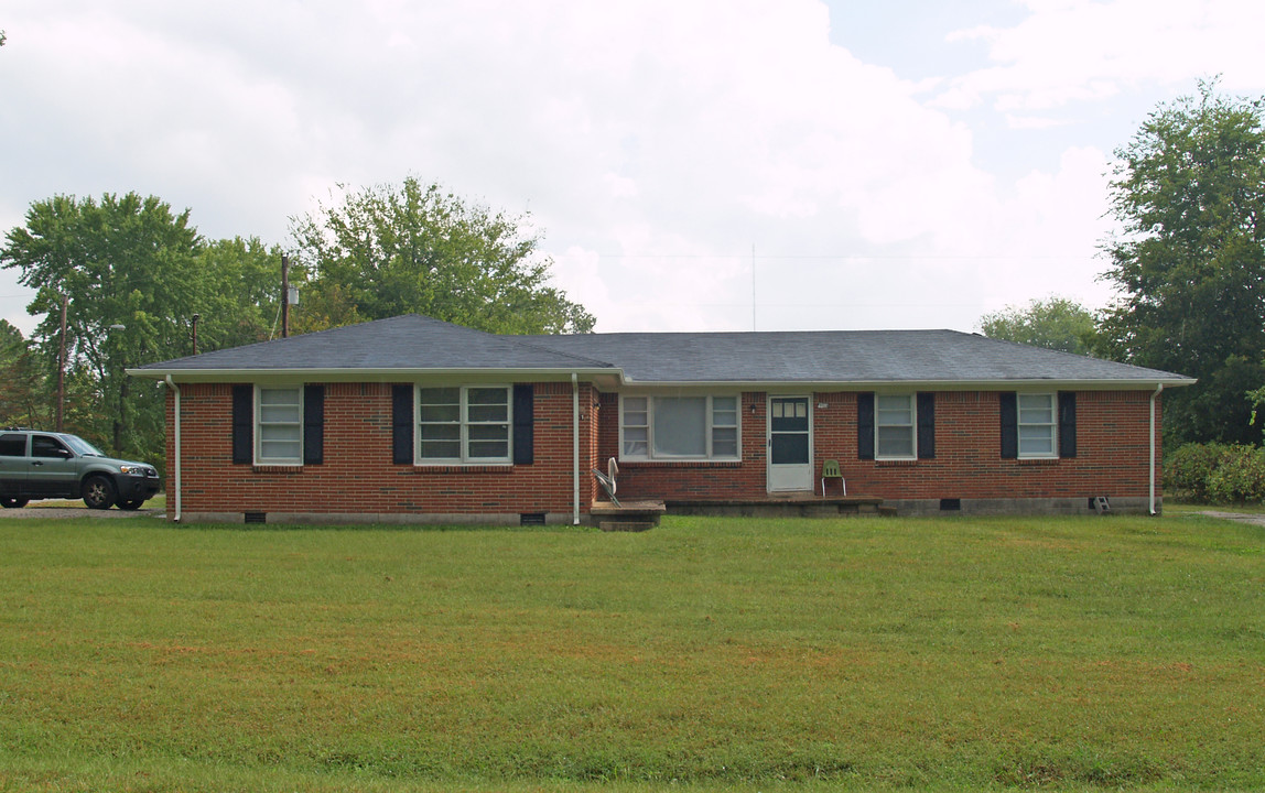 101 Naydonlin Dr in Columbia, TN - Building Photo