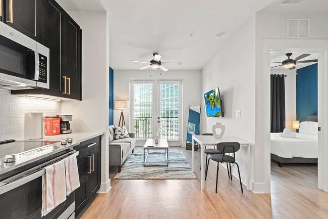 2317 W Grace St in Tampa, FL - Building Photo - Building Photo