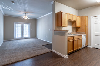 Longboat Key Apartments in Houston, TX - Building Photo - Interior Photo