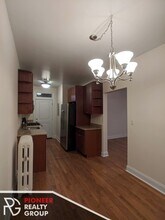 736 W Addison St, Unit 744-1S in Chicago, IL - Building Photo - Building Photo