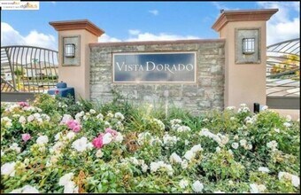 2258 Reserve Dr in Brentwood, CA - Building Photo - Building Photo