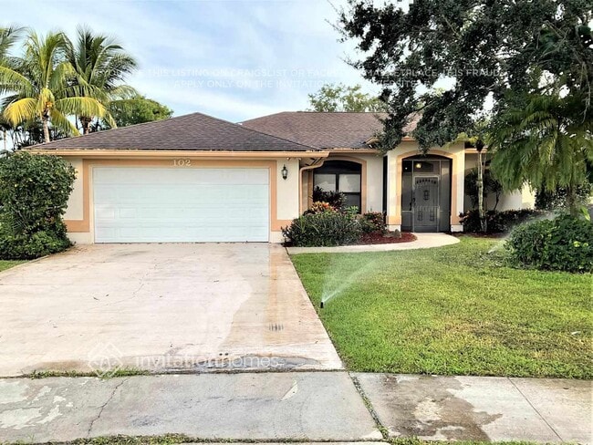 property at 102 Royal Ct