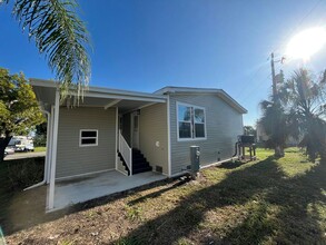 239 Sable Dr in North Fort Myers, FL - Building Photo - Building Photo