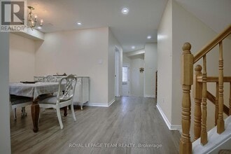 508 Aberfoyle Cir in Ottawa, ON - Building Photo - Building Photo