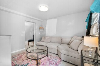 205 Coral Rd in Boynton Beach, FL - Building Photo - Building Photo