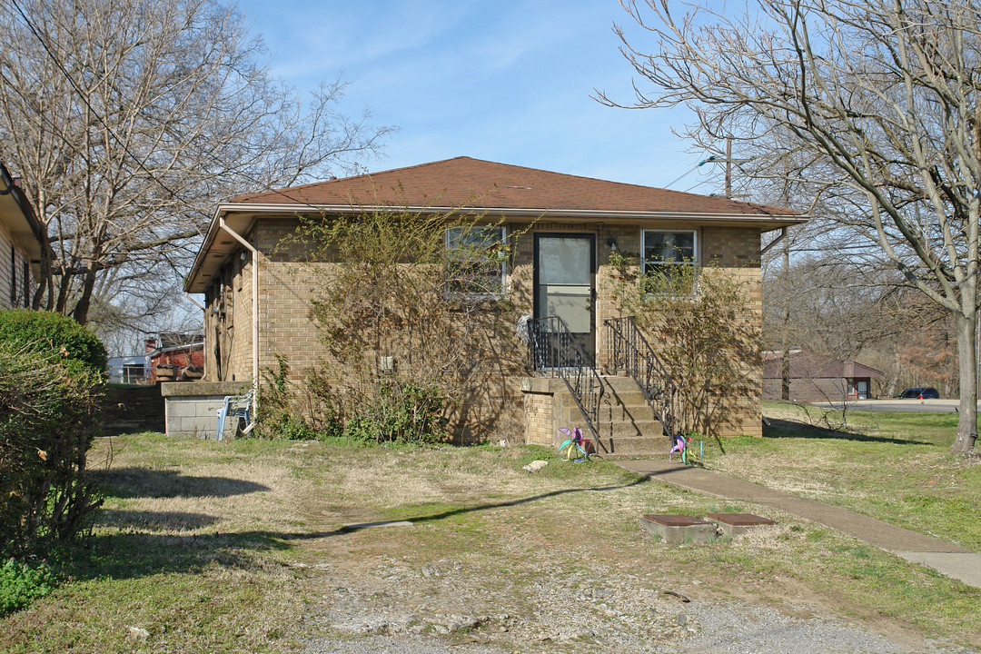 721 32nd Ave N in Nashville, TN - Building Photo