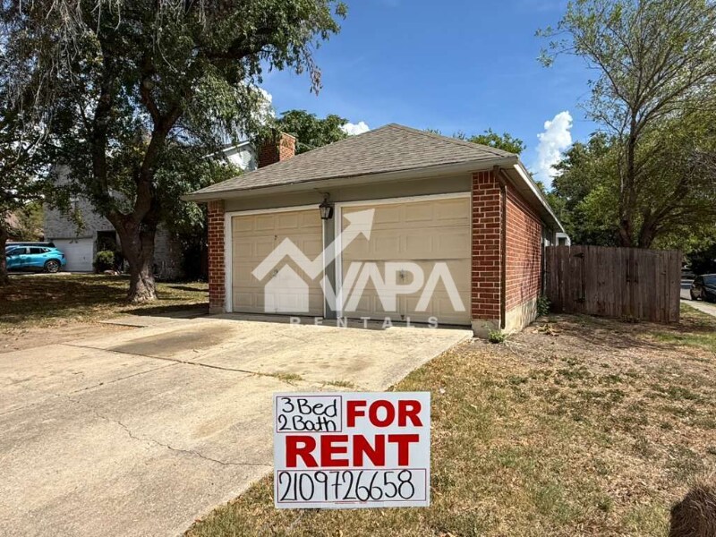 9002 Mouton in San Antonio, TX - Building Photo