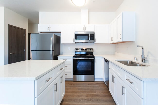 4th Avenue Homes