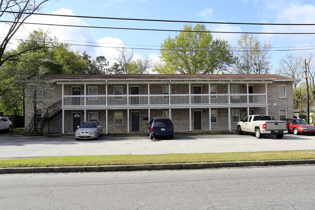 316 S College St in Statesboro, GA - Building Photo - Building Photo