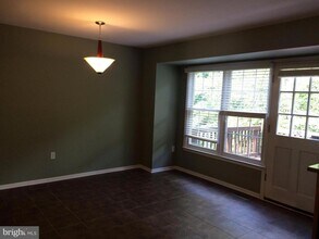 46748 Woodmint Terrace in Sterling, VA - Building Photo - Building Photo