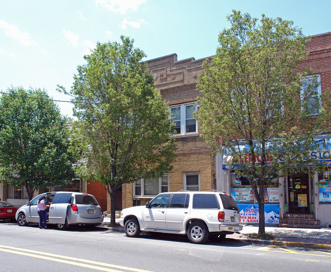 155 Anderson Ave in Fairview, NJ - Building Photo - Building Photo